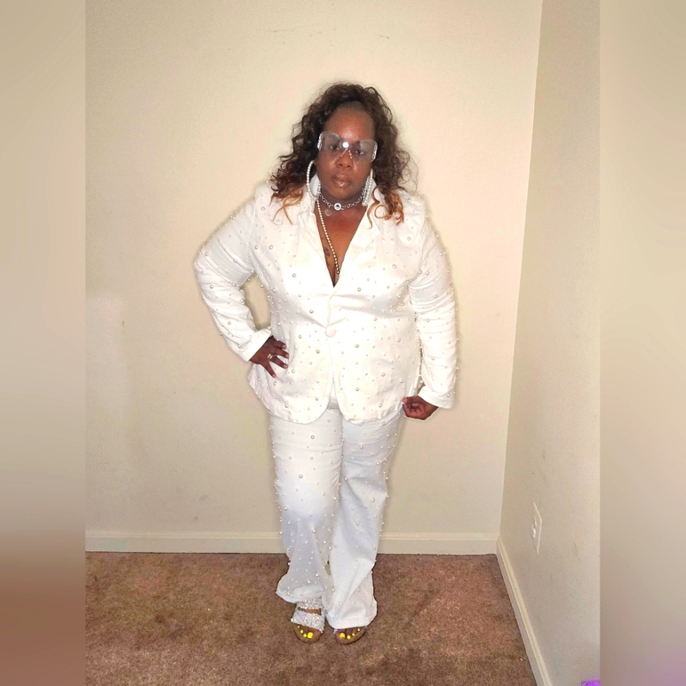 Pearly White Pants Suit
